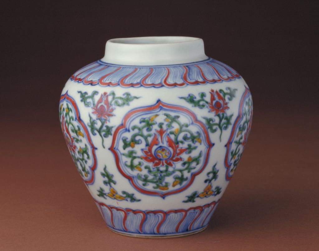 图片[1]-Double-colored bright lotus pot-China Archive